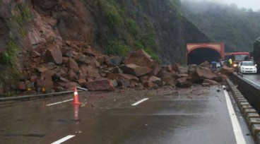 Landslide In Mumbai