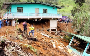 Colombia: Landslide kills 11, many more injured