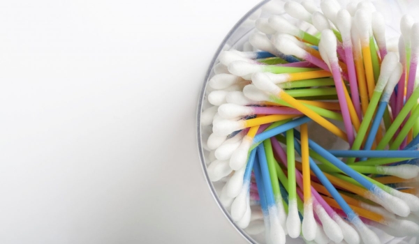 Plastic cotton buds to be withdrawn by Tesco and Sainsbury’s