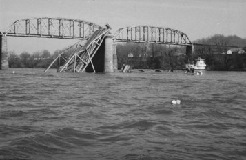 The Collapse of Silver Bridge