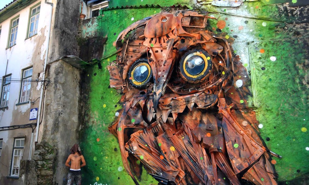 trash animal sculpture 1