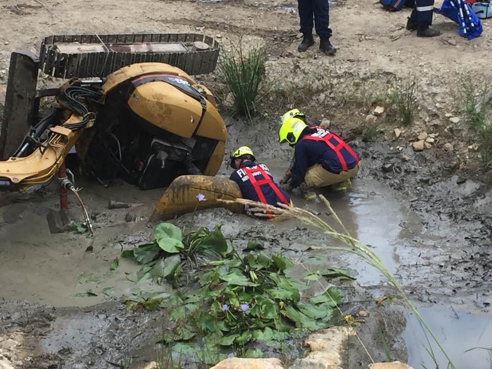 Australian man trapped excavator 4