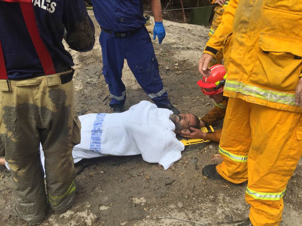 Australian man trapped excavator 10
