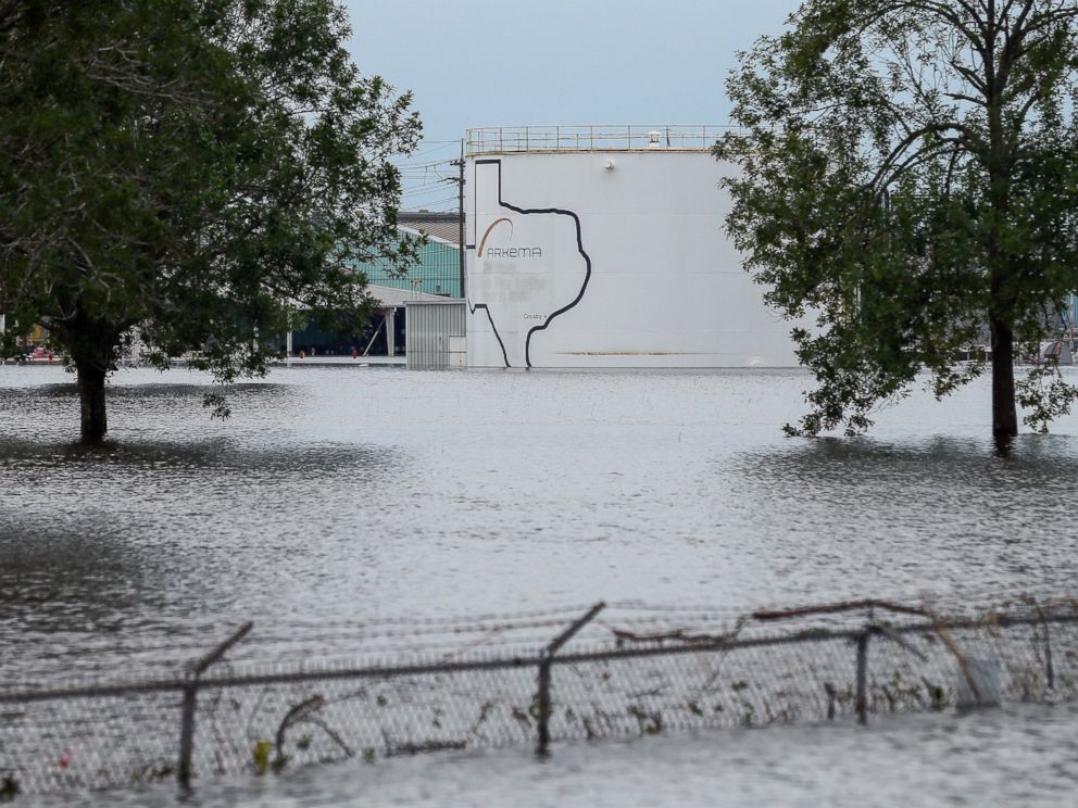 chemical plant explosion Texas2